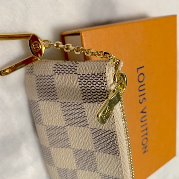 āSOLDšā Authentic Louis Vuitton Key Pouch - Picture 2 of 3